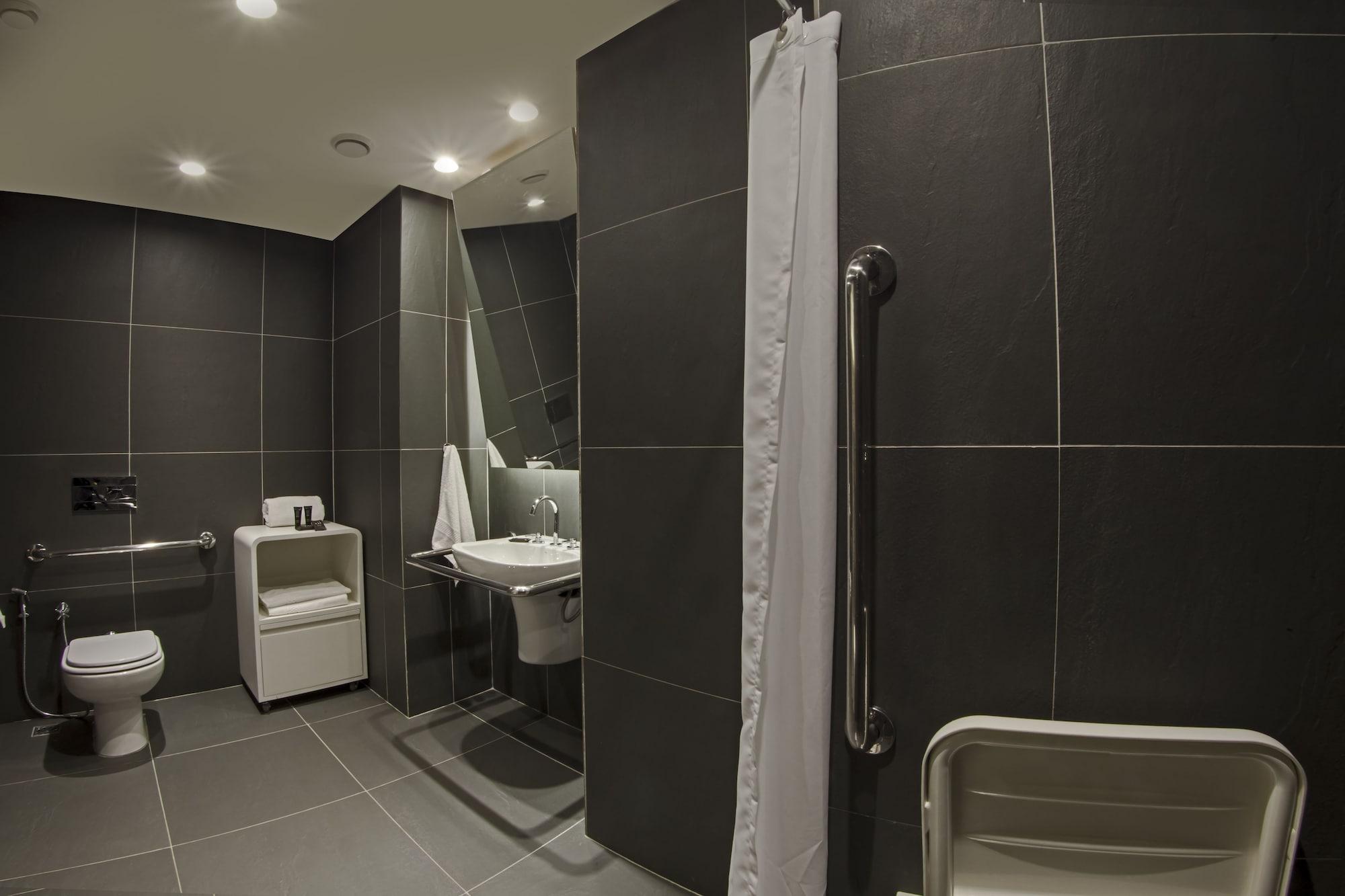 Hotel Ibis Styles 3*